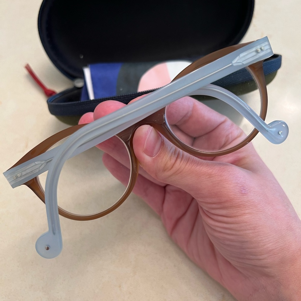Anne & Valentin O Lovely Frames
